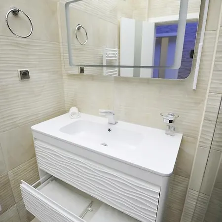 Apartment Delfin *